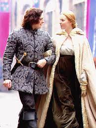 Queen elizabeth (elizabeth woodville) promoted her own family's fortunes, making her responsible for the enmity she earned. Richard Iii And Elizabeth Of York White Queen Elizabeth Of York The White Princess