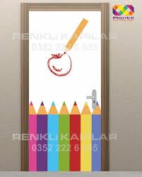 Kapi Giydirme Kapi Kaplama Sinif Kapisi Panosundaki Pin