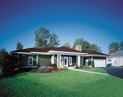 Having decided on vinyl siding for your home, your next concern with be to find the best quality siding at the right price. 7 Beautiful Green House Siding Ideas Allura Usa