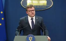 Atat femeile cat si barbatii vor iesi la pensie la 65 de ani, punctul de pensie nu se mareste la 45% din salariul mediu brut. BudÄƒi Toate Pensiile Vor Creste De La 1 Septembrie Mai PuÅ£in Pensiile Speciale