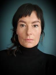 Joanna Cunningham's Instagram, Twitter & Facebook