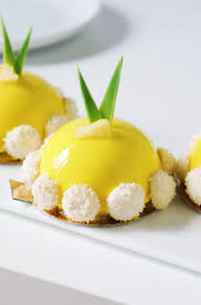Recettes Entremets Domes Ananas Coco Et Vanille Recette Ananas Recette Mignardise Recette