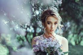 The internet has opened the door to anyone from around the world. Online Ladies How To Meet A Lady Of Your Heart