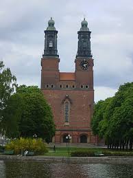 The town is situated close to lake mälaren about 100 kilometers west of stockholm. Eskilstuna Wikiwand