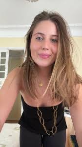 Alba Rivero's Instagram, Twitter & Facebook