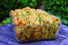 A Healthy Love Faltenbrot Mit Knoblauch Und Mozzarella Rezepte Leckeres Essen Faltenbrot Mit Knoblauch Und Mozzarella