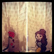 Beautiful New Belle Scarf At Tren D Disney Disney Beauty And The Beast Beauty And The Beast Disney Magic