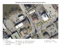 15 Everett Street, Bryson City, NC 28713