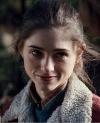 Headcanons Sobre los Personajes Día 7: Nancy Wheeler : r/StrangerThings