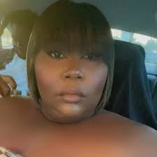 Mia Steele (@sheissimplymiaa) • Instagram photos and videos