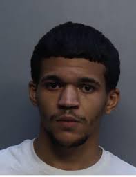 SINGH, DARIUS 21 M Charges COCAINE/ POSSESSION RESISTING OFFICER WITHOUT  VIOLENCE TO HIS PERSON SMOKING/ CANNABIS/ MARIJUANA/ HEMP/ PUB/ PROP/ PRO (  Bond: 500 ) TRESPASS PROPERTY/ AFTER WARNING ( Bond: 1000 ) PETIT THEFT