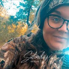 Mary Ebarb's Instagram, Twitter & Facebook