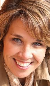 Lori Mcdaniel's Instagram, Twitter & Facebook