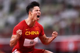 It is the seventh time that su has run the 100 meters in under ten seconds, and is the best domestic time this year. Dashing Into History Chinadaily Com Cn