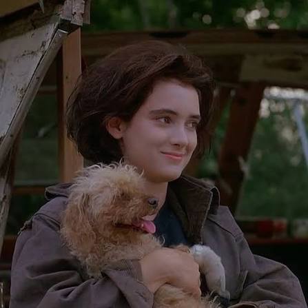 80sradical 🥀 | Winona Ryder as Dinky Bossetti in “Welcome Home, Roxy  Carmichael” (1990) 🍒✨ | Instagram