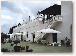 The inhabitants are called sanvitesi (or santuvitisi in dialect) and the town is sometimes referred to as san vito. Masseria Campi Bewertungen Fotos Preisvergleich San Vito Dei Normanni Apulien Tripadvisor
