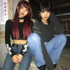 sur instagram ぞめてぃ永遠なれ 藍染カレン 香椎かてぃ zoc ぞめてぃ 女性モデルポーズ 香椎 女の子
