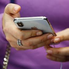 Now its time to choose between iphone 13 128gb and samsung s21 plus 256gb. Iphone X Screen Freezing In Cold Weather How To Fix