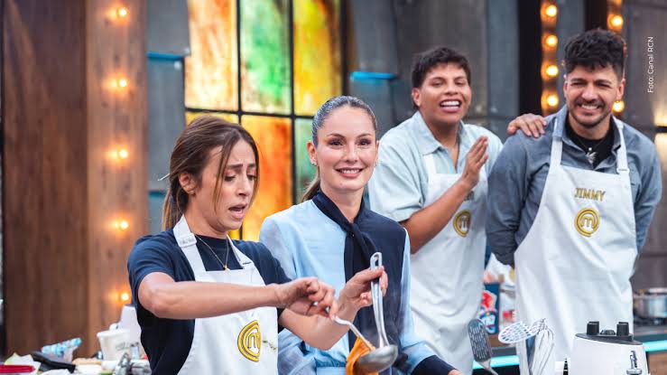 Verónic Orozco, Claudia Bahamón, Emiro Navarro, Jimmy Vásquez (Imagen tomada de RCN)