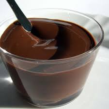Cacao, nocciole e crema gianduja si alternano in un susseguirsi di sapori che saprà stregare a ogni assaggio. Crema Al Cioccolato Light Dolci Al Cucchiaio