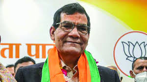 BJP picks PM's aide AK Sharma for MLC polls, likely to be made Dy CM