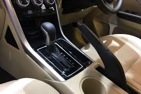 Kamu akan mengendarai mobil, dan kamu tidaklah sendiri saat berada di jalanan. Transmisi Matik Cvt Vs At Konvensional Mana Yang Lebih Baik Gridoto Com