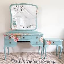 Trisha On Instagram It S Done Finally Painted In A Custom Mix Of Fusion Mineral Paint With A White Glaze The Decoupage Furniture Chic Furniture Furniture
