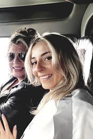 As promised more exciting "Behind the scenes with TNT" After celebrating  Debby's birthday about a 100 times its now time for Tim's pre-birthday  present. We took a helicopter flight above the tulip