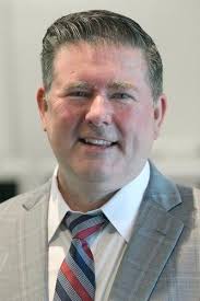 Two candidates vie to become Haverhill High principal