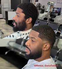 Don't I be wit Tay Money servin everybody‼️🤷🏾 B4 & After 🔥😮‍💨 @tay.mac.thebarber  #reesecut #chicago #femalebarber #Reesegotufaded #RebrabIndustry  #celebritybarber #chicagobarber #haircut #faded #shesmybarber #barberlife  #instareesecut #icutpro ...