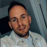 10 "Charlie Capel" profiles