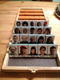 Guess Who Game Hvem Er Hvem Spil Made With Inspiration From Shut The Box Game Diy Geschenke Basteln Diy Projekte Geschenkideen