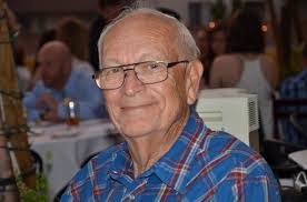 Albert Bee's Instagram, Twitter & Facebook