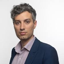 Sarah Basford's Instagram, Twitter & Facebook