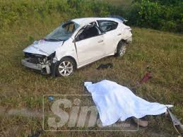 2 lelaki maut kereta terbabas kluang. Dua Maut Kemalangan Berasingan