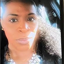 Karrie Harris's Instagram, Twitter & Facebook