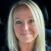 100+ "Segars" profiles