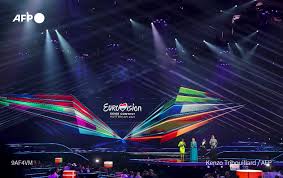 Read the lyrics to barbara pravi's eurovision song voilà in english and learn more about the meaning. Afp News Agency On Twitter Eurovision Song Contest Final Returns After A Year Off Bringing Angel Wings Cheesy Lyrics And A Message Of Hope Italy France And Malta Are Favourites To Win