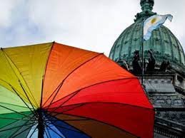 Introduccióneste trabajo tiene como objetivo analizar el desarrollo de la política pública sobre la promulgación de la ley de matrimonio igualitario (ley 26.618) en nuestro país en el año 2010; El Matrimonio Igualitario Cumple 11 Anos