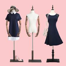 Odezhdy Manekeny Zhenskaya Polovina Tela Maneken Odezhda Stellazh Model Zhenshiny Tkan Maneken S Derevyannym Oruzhiem Clothes Mannequin Mini Dress Clothes