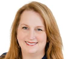 On the Move: Kiersten Bell