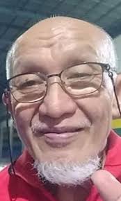 Brother Michael Hwang passed away last night at 9:57. please pray for him  and his family. We will announce the funeral schedule as soon as it is  decided. From Father Augustine Kim