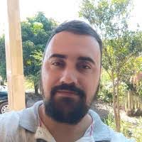 100+ perfis com “Muzzi”