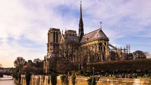 The most famous of the gothic cathedrals of the middle ages, it is distinguished for its size, antiquity, and architectural interest. Catedrala Notre Dame Din Paris IncÄƒ In Pericol De PrÄƒbuÈ™ire Stiri Md Stiri Md