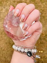 About 8% of these are table cloth. Gorgeous Rose Gold Glitter Manicure Rose Gold Nails Glitter Gold Glitter Nails Gold Glitter Nail Polish