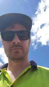 When you end up with a piece of wood looking like this, it's just beckoning  for a little avadacadbra 😂