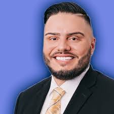 Emmanuel Canchola's Instagram, Twitter & Facebook