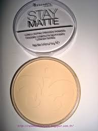 Renkkolik Make Up Beauty Panosundaki Pin