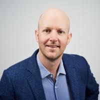 Ernest Gillard's Instagram, Twitter & Facebook