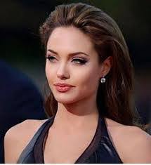 Angelina Golie's Instagram, Twitter & Facebook